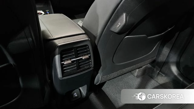 Kia Di Ol Nu Niro id 4475813 из Кореи 24