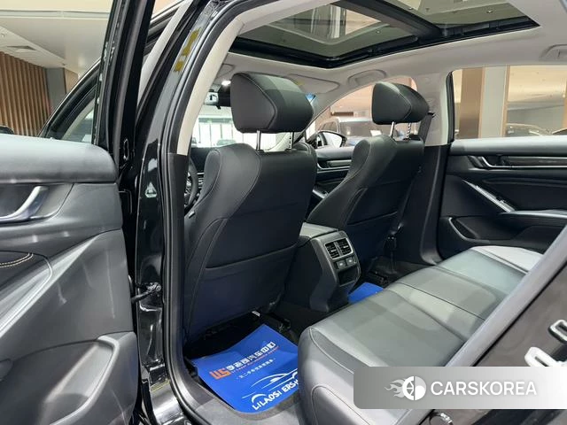 Honda Accord id 4276693 из Китая 24