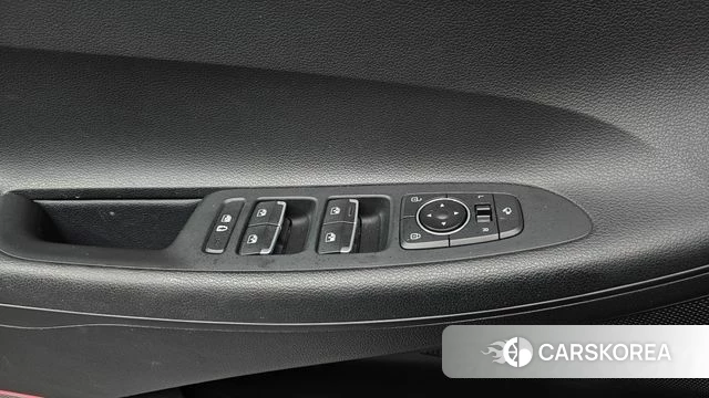 Hyundai The New Grandeur IG Hybrid id 4338273 из Кореи 24