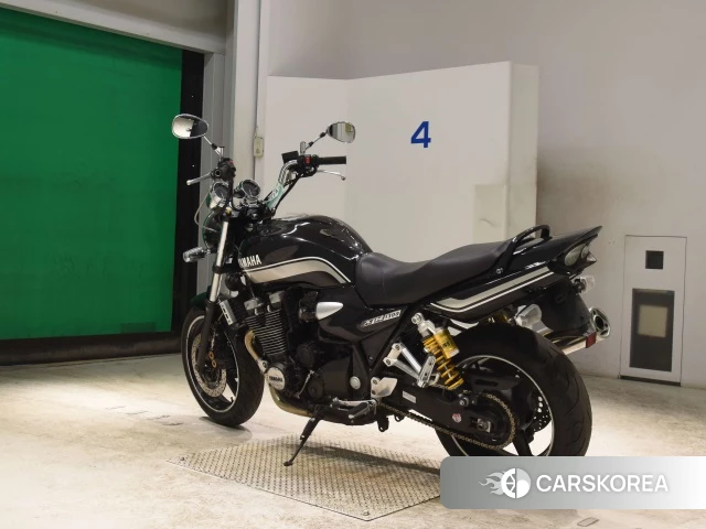 Yamaha XJR 1300 id 3945357 из Японии 24