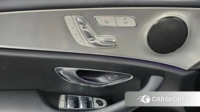 Mercedes-Benz E-Class W213 id 4698972 из Кореи 24