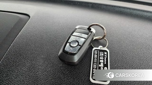 Ford Explorer id 4595714 из Кореи 24