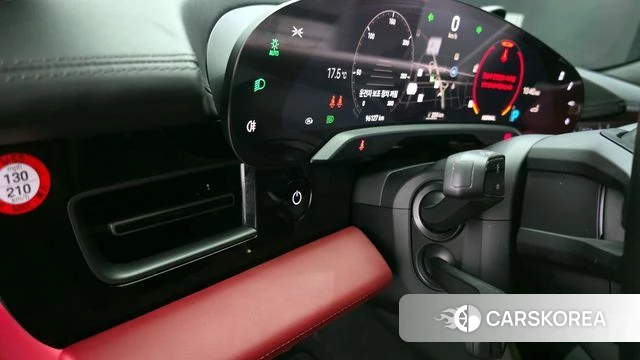 Porsche Taycan id 4293445 из Кореи 24