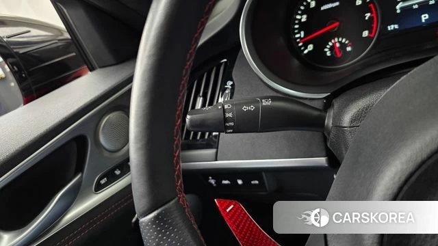 Kia Stinger Meister id 4292786 из Кореи 24