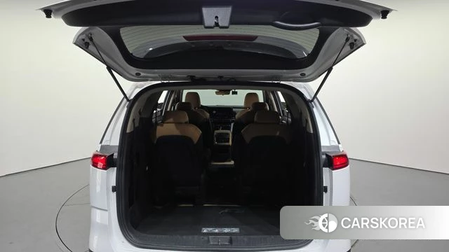 Kia Carnival 4th generation id 4330888 из Кореи 24