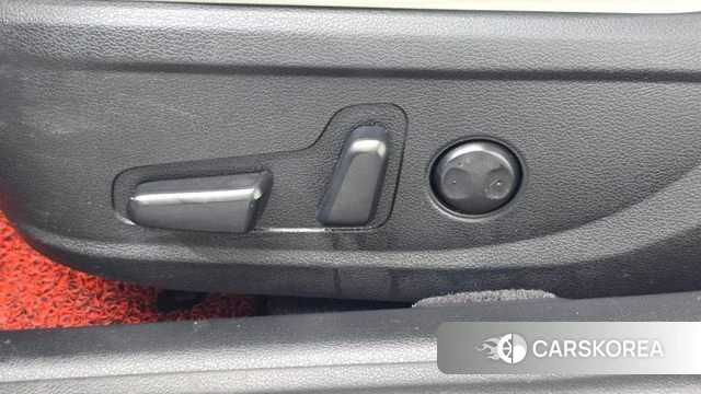 Hyundai The New Grandeur IG Hybrid id 4745099 из Кореи 24