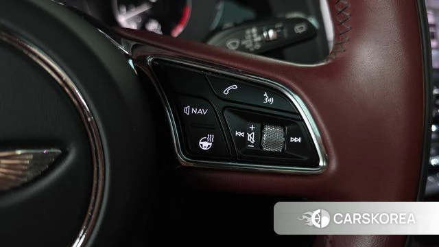 Bentley Bentayga id 4540507 из Кореи 24