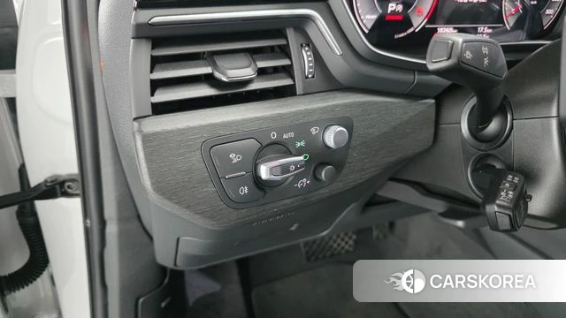 Audi A4 (B9) id 4591072 из Кореи 24