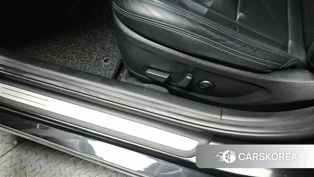 Hyundai The New Grandeur IG Hybrid id 4293540 из Кореи 24