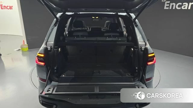 BMW X7 (G07) id 4870546 из Кореи 24