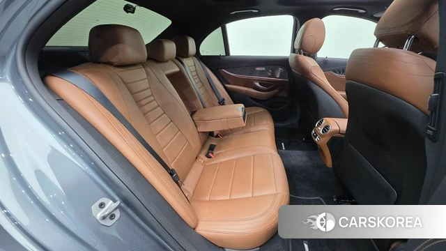 Mercedes-Benz E-Class W213 id 4775417 из Кореи 24
