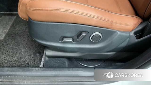 Genesis GV70 id 4279976 из Кореи 24