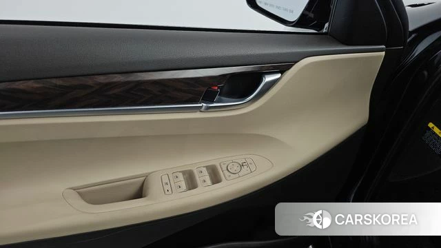 Hyundai Grandeur IG id 4363391 из Кореи 24