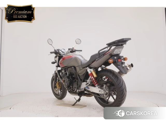 Проданный Honda CB400SF ABS id 4008486 из Японии, фото 24