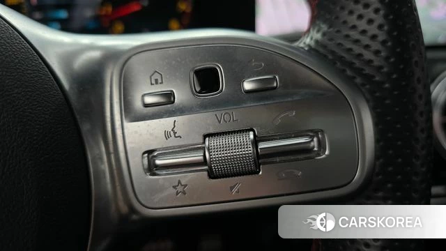 Mercedes-Benz A-Class W177 id 4646733 из Кореи 24