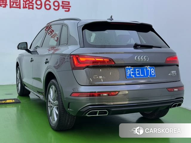 Audi Q5L id 4333946 из Китая 24