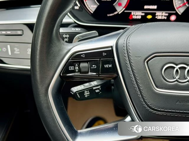 Audi A8 id 4342204 из Китая 24