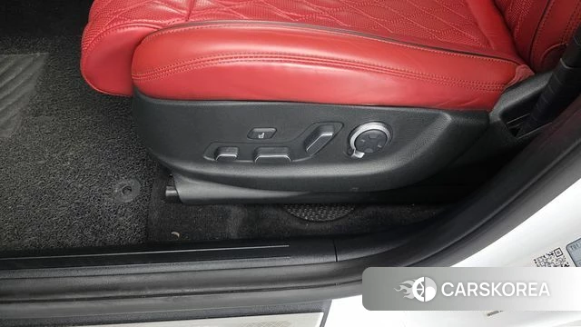 Genesis GV70 id 4338616 из Кореи 24