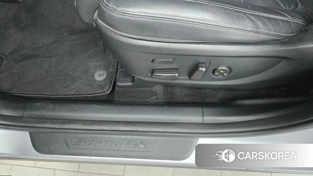 Hyundai Santa Fe TM id 4882457 из Кореи 24