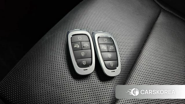 Hyundai The New Grandeur IG Hybrid id 4741036 из Кореи 24