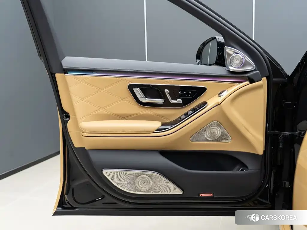 Mercedes-Benz Maybach S-Class id 4685968 из Китая 24