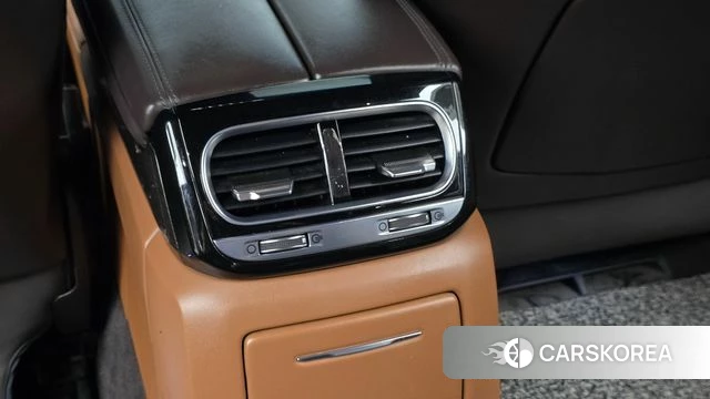 Genesis G90 id 4587004 из Кореи 24