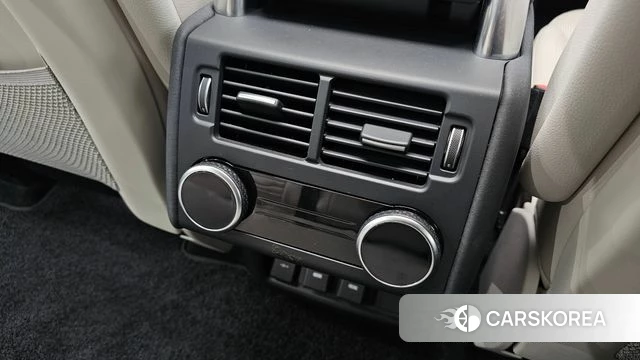 Land Rover Discovery 5 id 4768153 из Кореи 24
