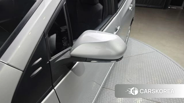 Toyota Prius 4th Generation id 4447651 из Кореи 24