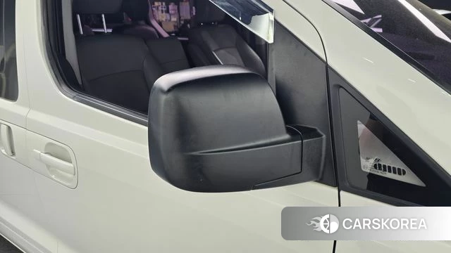 Hyundai The New Grand Starex id 4246310 из Кореи 24