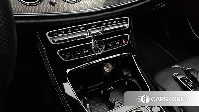 Mercedes-Benz E-Class W213 id 4837216 из Кореи 24