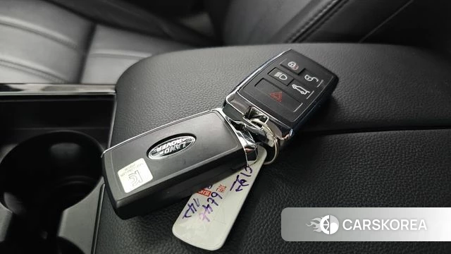 Land Rover Range Rover Evoque 2nd Generation id 4871898 из Кореи 24
