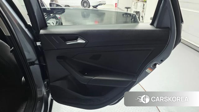 Volkswagen 7th Generation of Jetta id 4280900 из Кореи 24