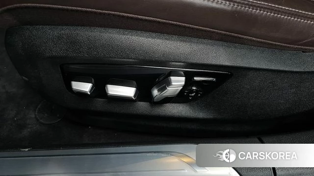 BMW 7 Series (G11) id 4595680 из Кореи 24