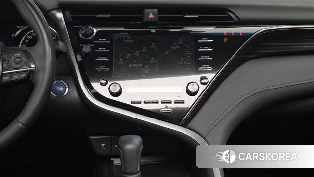 Toyota Camry (XV70) id 4642827 из Кореи 24