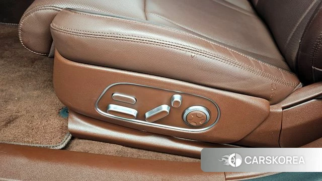 Genesis G90 (RS4) id 4302624 из Кореи 24