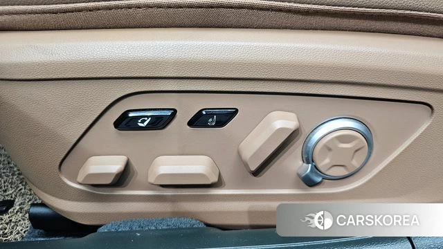 Hyundai Grandeur Hybrid (GN7) id 4427652 из Кореи 24