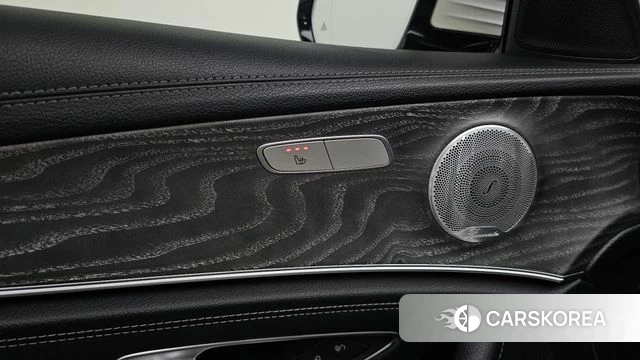 Mercedes-Benz E-Class W213 id 4671892 из Кореи 24