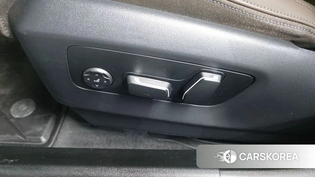 BMW 5 Series (G60) id 4590380 из Кореи 24