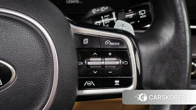 Kia Carnival 4th generation id 4309964 из Кореи 24