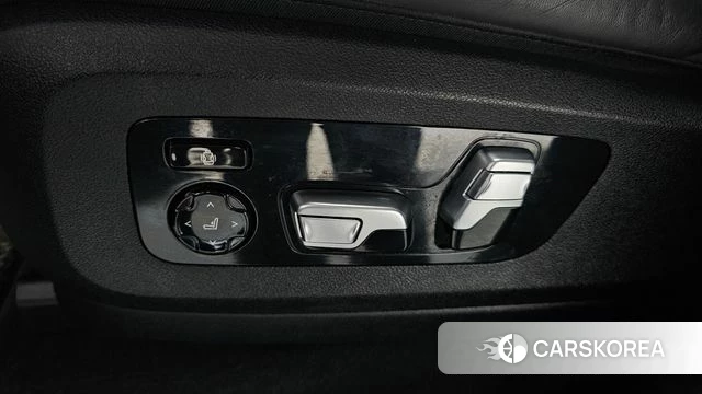 BMW X5 (G05) id 4395874 из Кореи 24
