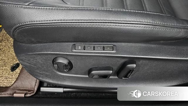 Volkswagen The New Passat id 4574392 из Кореи 24