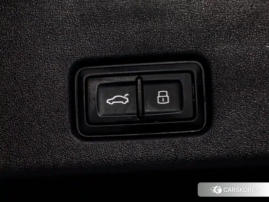 Audi Q6 id 4627986 из Китая 25