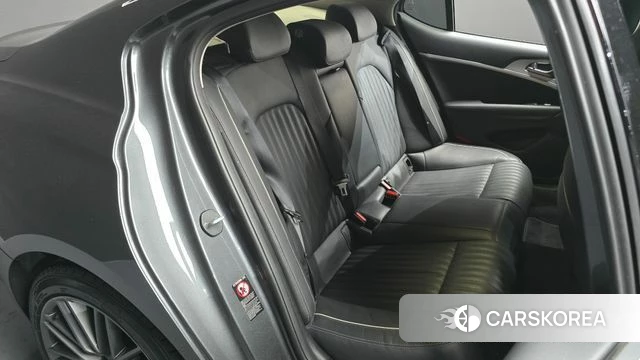 Genesis G70 id 4345800 из Кореи 24