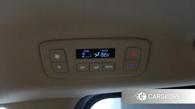 Kia Carnival 4th generation id 4401571 из Кореи 24