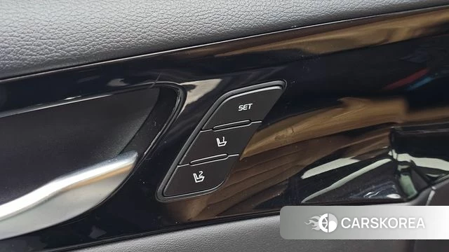 Kia K7 Premier id 4900018 из Кореи 24
