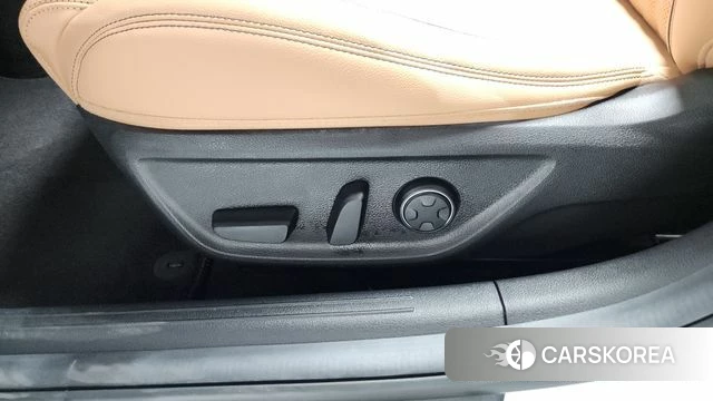 Genesis The New G70 id 4641528 из Кореи 24