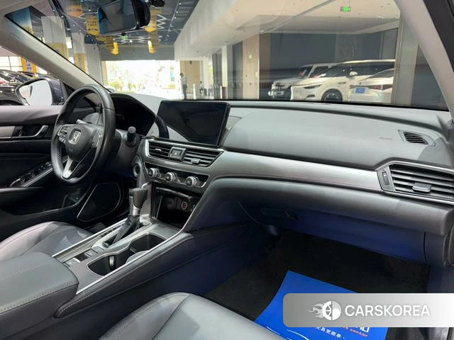 Honda Accord id 4353447 из Китая 24