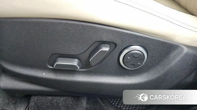 Genesis GV70 id 4602767 из Кореи 24