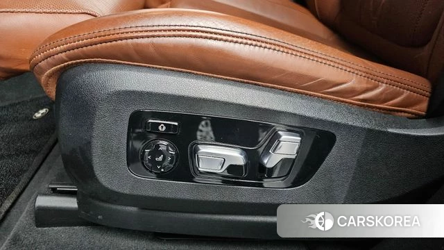 BMW X7 (G07) id 4642039 из Кореи 24