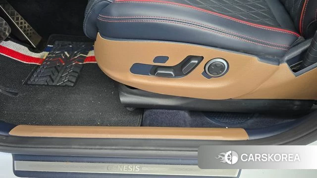 Genesis GV70 id 4445671 из Кореи 24
